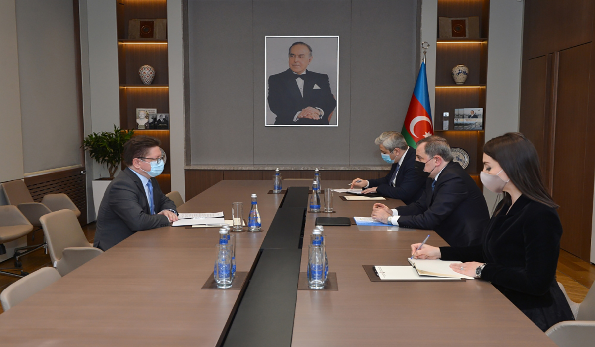 Azerbaijani FM meets with head of Baku Office of Council of Europe